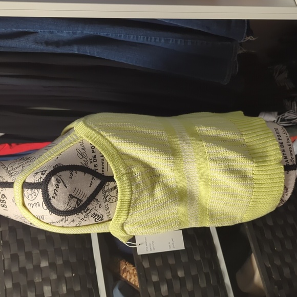 Lime knit tank. - Picture 2 of 5